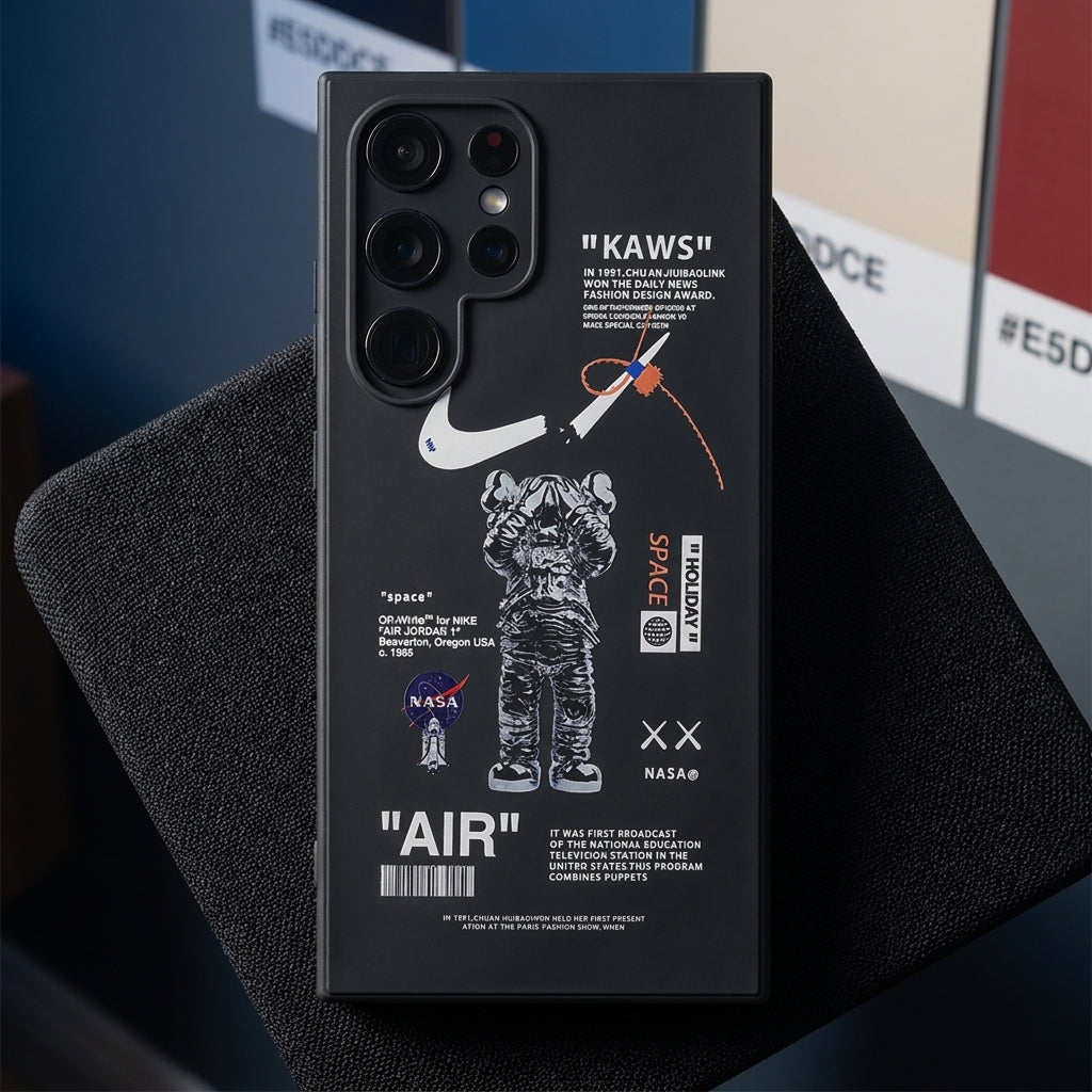 Sneaker Astronaut Streetwear Galaxy Case – Black