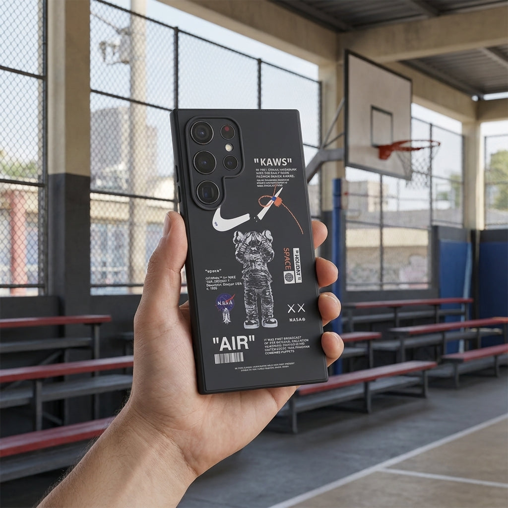 Sneaker Astronaut Streetwear Galaxy Case – Black
